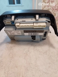 Родной монитор приус 20,правый руль,бирок левыйга деле электриктер