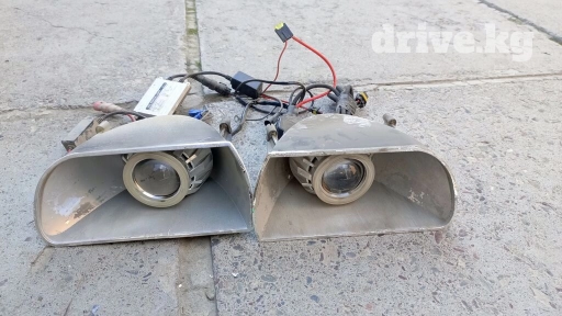 Продаю очень дёшево, би лед фары, рабочие покупал за 5500 отдам за