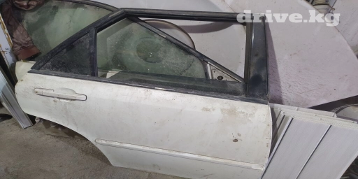 Дверь правая перед и правая зад Хонда аккорд 6 поколения
