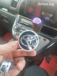 4 шт комплект стоял на королу Тойота