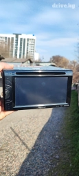 Сенсорная магнитола Pioneer. полностью рабочая. на фото все