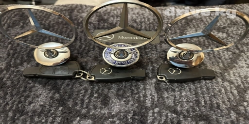 Запчасти на Мерседес W210 Оригинальный набор инструментов на мерседес