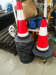 Конус высота 60см