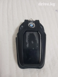 Продаётся Оригинальный ключ от БМВ с чехлом состояние ключа и чехла