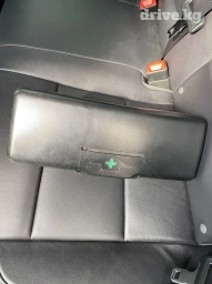 Продам Аптечку на Бмв Е39, оригинал 3000с