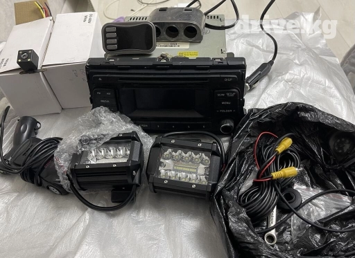 Продам разные аксессуары для авто магнитола хундай Киа предложите