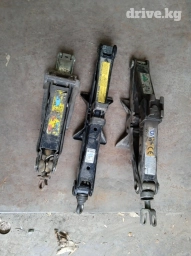 Продам на запчасти или на восстановление или для продажи авто по 500с