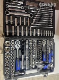 Набор ключей Molotok 151предмет