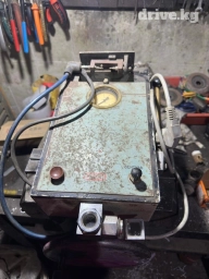 Прибор для проверки свечей зажигания Состояние хорошеe, всё