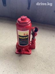 Продаю домкрат 8 тон (Новый)