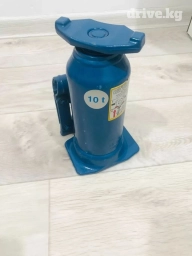 Домкрат mercedes Benz original новый