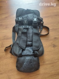 Автокресло детское мягкое крепиться на сиденье очень удобно при
