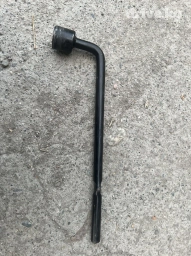 Балонный ключ на 21, оригинальный ниссановский ключ