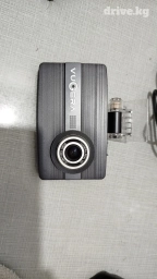 Продам корейский видеорегистратор на 2 камеры Vugera 700 полный