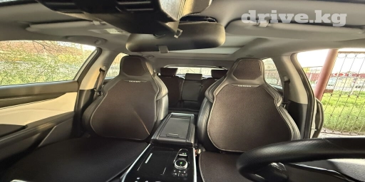 Чехлы цвет - Черный, Универсальные, Новый, Платная доставка, Самовывоз