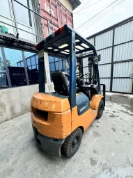 Погрузчик, Toyota, Колесный, Вилочный