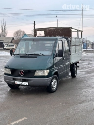 Легкий грузовик