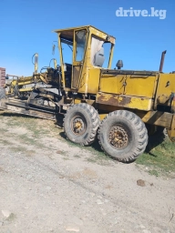 Продаю срочно грейдер !!!