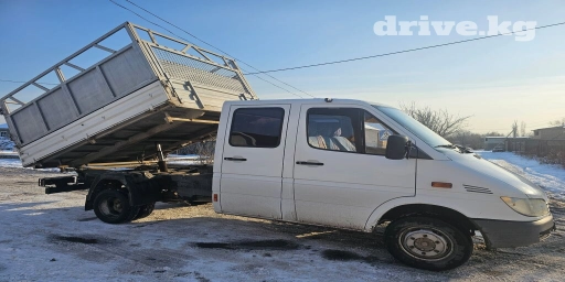 Легкий грузовик