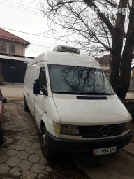 Легкий грузовик, Mercedes-Benz, Б/у