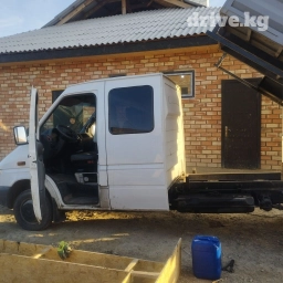 Легкий грузовик, Mercedes-Benz, Дубль, 3 т, Б/у