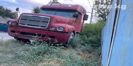 Тягач, 2000 г.