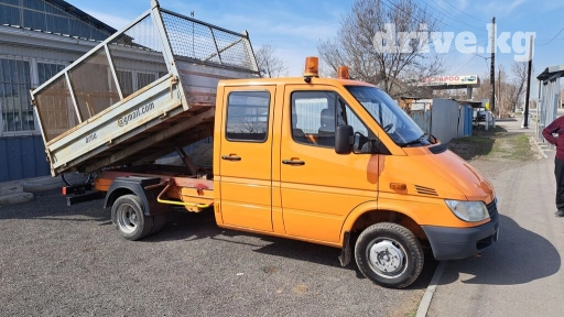 Легкий грузовик