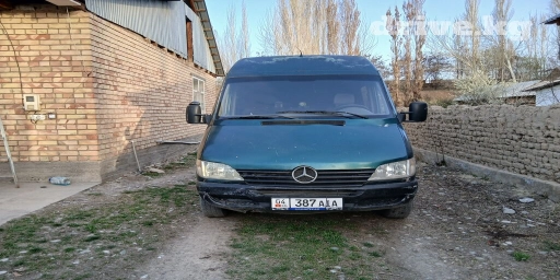 Легкий грузовик, Mercedes-Benz, Стандарт, 2 т, Б/у