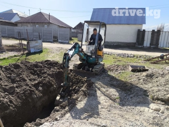 Экскаватор, Гусеничный