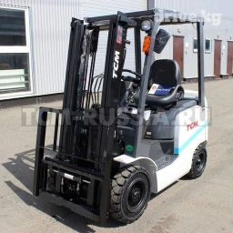 Погрузчик, 2012 г., Колесный, Вилочный