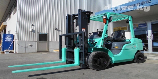 Погрузчик, 2004 г., Колесный, Вилочный