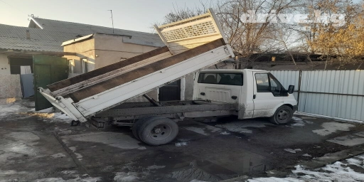 Легкий грузовик