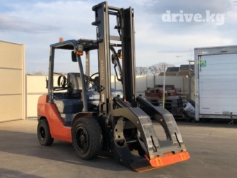 Погрузчик, 2022 г., Колесный, Вилочный