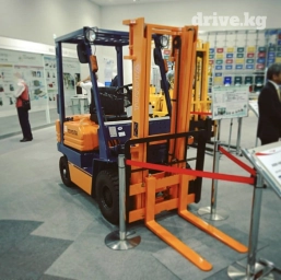 Погрузчик, 2008 г., Колесный, Вилочный
