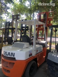 Погрузчик, 2008 г., Колесный, Вилочный