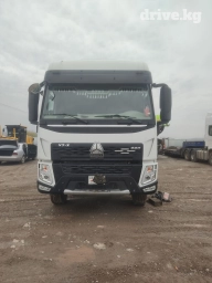 Тягач, Howo, 2024 г., Трал