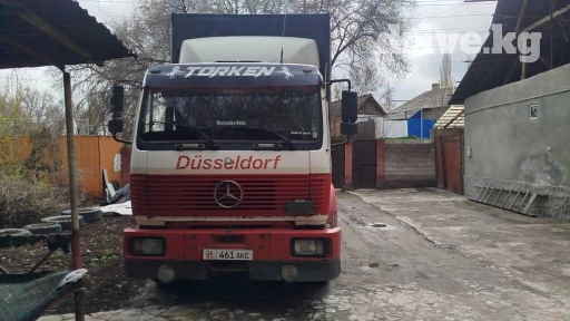Грузовик, Mercedes-Benz, Стандарт, 7 т, Б/у
