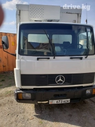 Грузовик, Mercedes-Benz, Стандарт, 7 т, Б/у