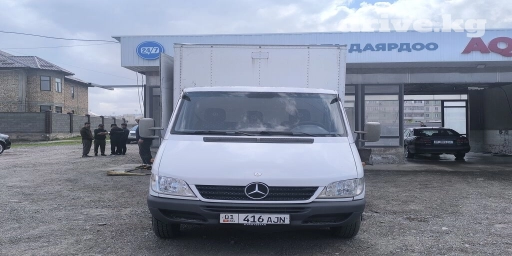 Легкий грузовик, Mercedes-Benz, Стандарт, Б/у