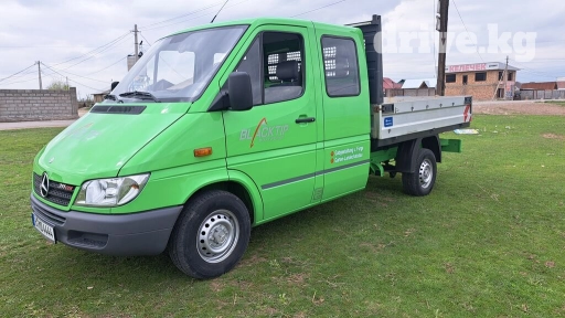 Легкий грузовик