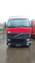Тягач, Volvo, 1999 г., Тентованный