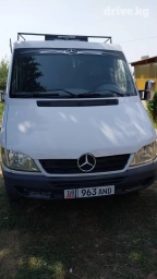 Легкий грузовик, Mercedes-Benz, Дубль