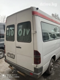 Легкий грузовик, Mercedes-Benz