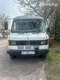 Легкий грузовик, Mercedes-Benz, Дубль, 3 т, Б/у