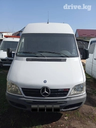 Легкий грузовик, Mercedes-Benz