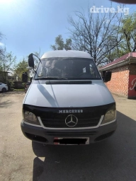 Автобус, 2004 г.