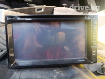 Б/у, 2-DIN, 7 ", Без системы
