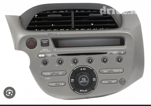 Продаю магнитофон от Хонда фит 2 поколение американец! Оригинал В