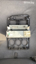 Б/у, 1-DIN, Без системы, Без оперативной памяти ГБ ОЗУ, Без встроенной памяти Гб ПЗУ