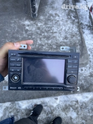 Штатная магнитола Ниссан жук . (Nissan Juke) Кнопку потерял . А так